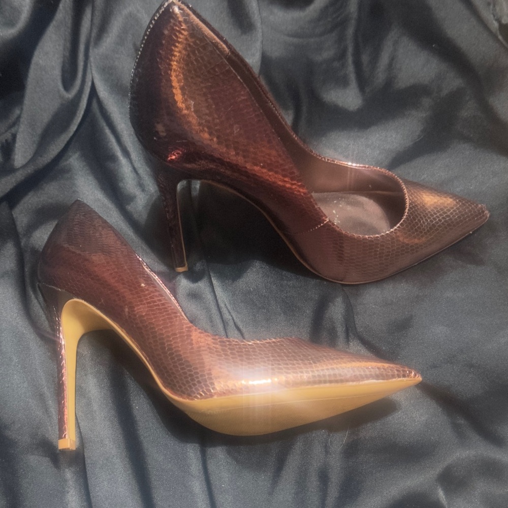 ALDO Lala Bronze Metallic Ombre Snakeskin Embossed Pump - Size 10 - Picture 5 of 9